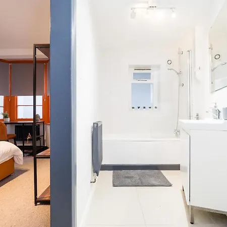 Spacious 6 Ensuite Bedroom House In Central London Exterior photo